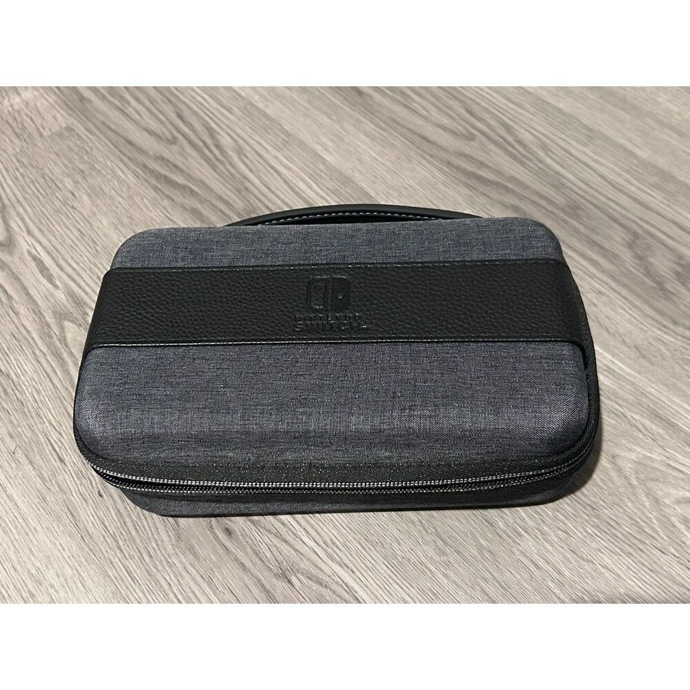 Official Nintendo Switch Deluxe Travel Carry Case Storage Organizer Gray - Picture 9 of 10